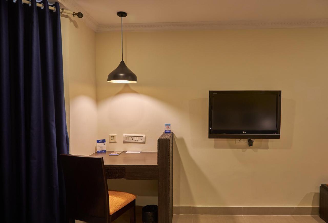 Tulip Inn Koramangala Bangalore Bagian luar foto