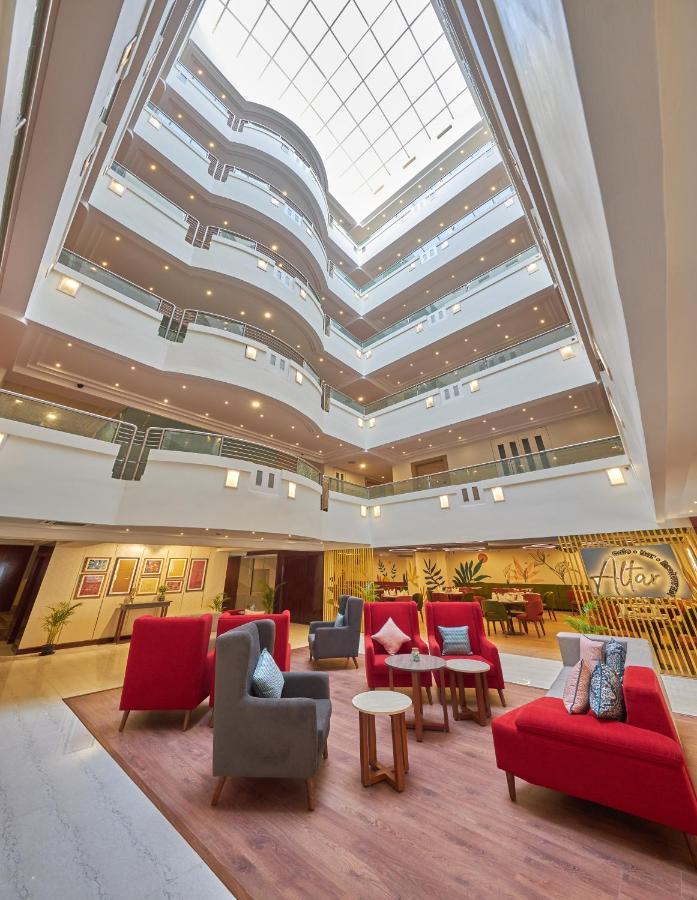 Tulip Inn Koramangala Bangalore Bagian luar foto