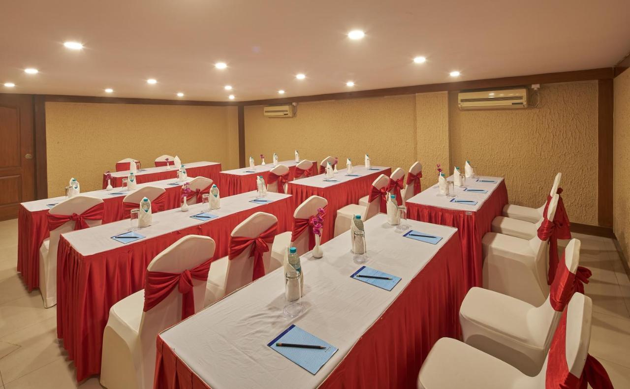 Tulip Inn Koramangala Bangalore Bagian luar foto
