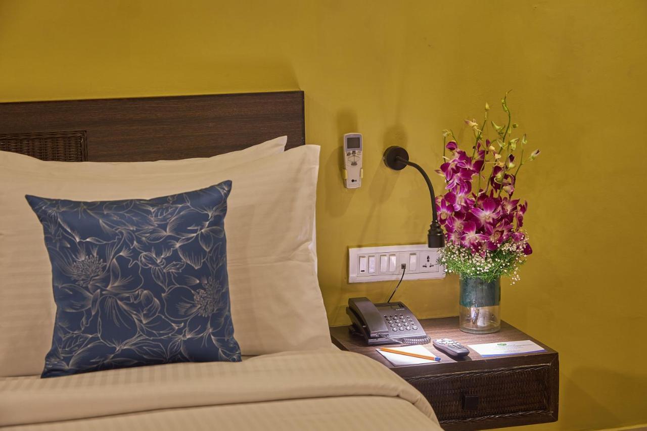 Tulip Inn Koramangala Bangalore Bagian luar foto