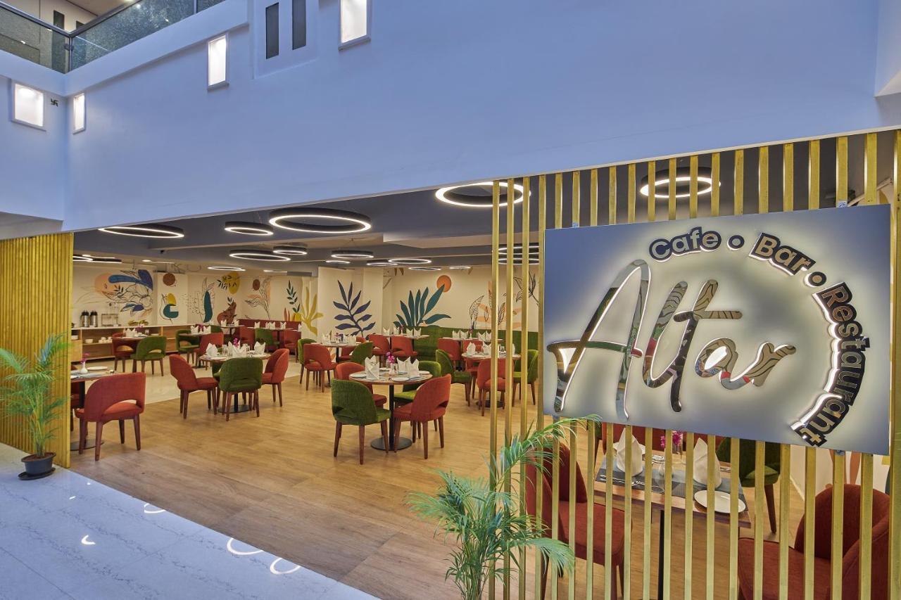 Tulip Inn Koramangala Bangalore Bagian luar foto