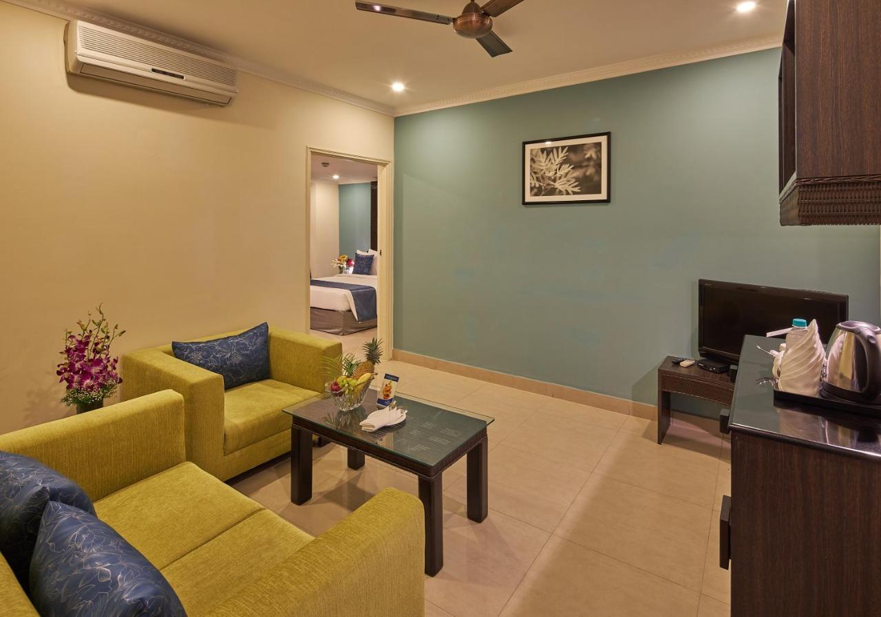 Tulip Inn Koramangala Bangalore Bagian luar foto