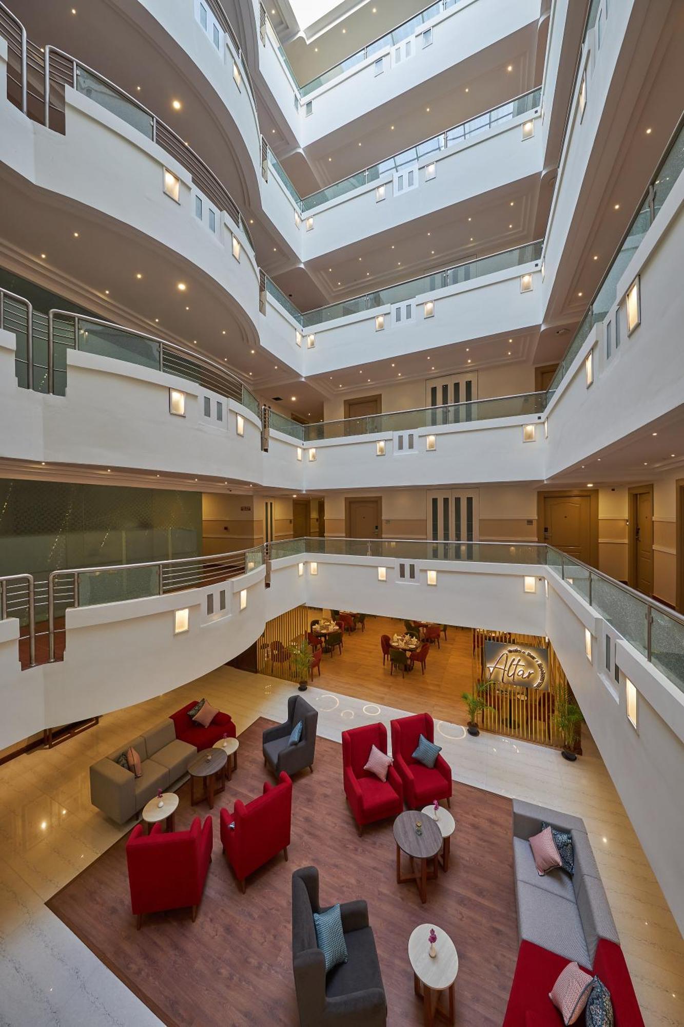 Tulip Inn Koramangala Bangalore Bagian luar foto
