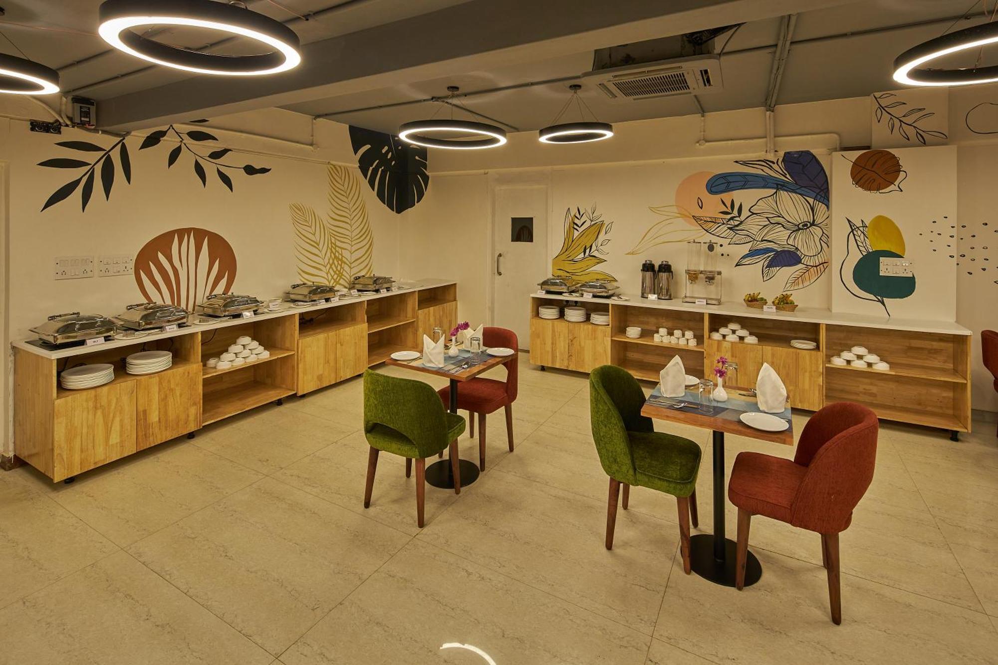 Tulip Inn Koramangala Bangalore Bagian luar foto