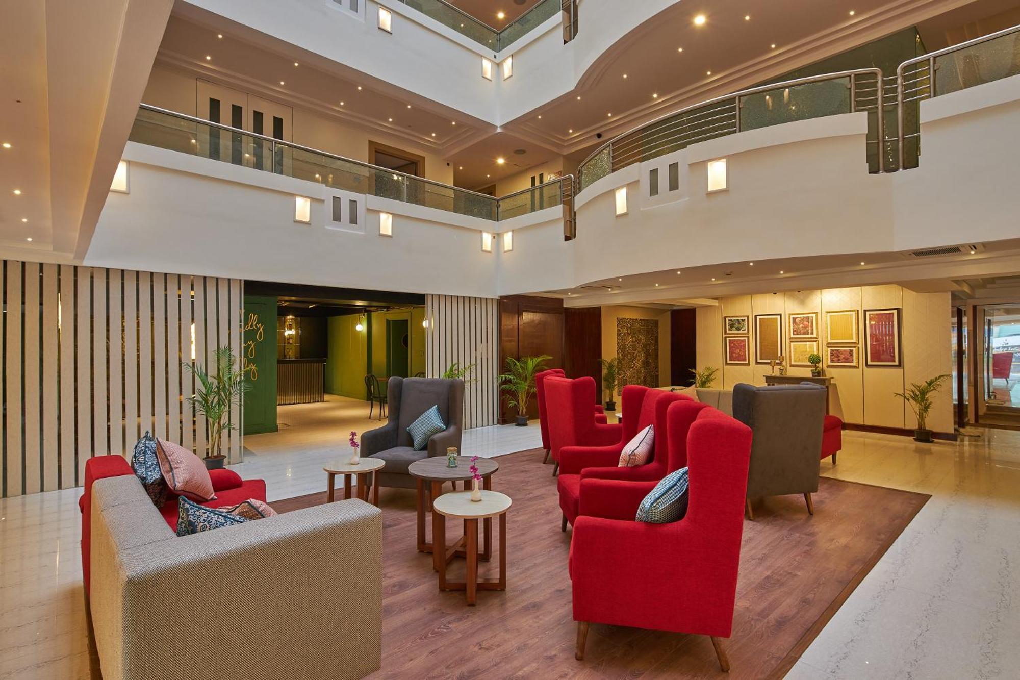 Tulip Inn Koramangala Bangalore Bagian luar foto